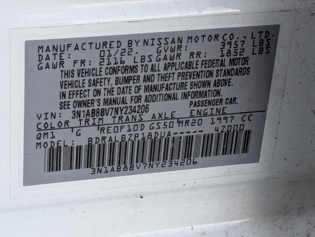 Photo of 2022 Cloud White Nissan Sentra