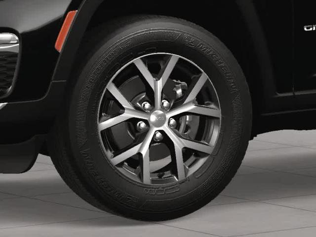 Photo of 2025 Diamond Black Jeep Grand Cherokee