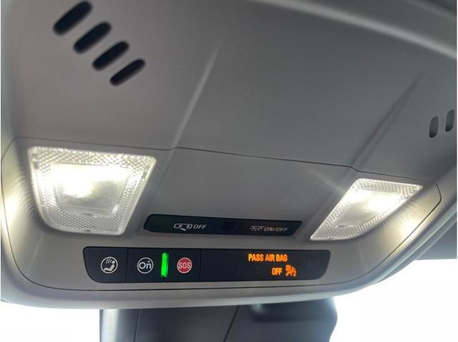 Photo of 2023 Summit White Chevrolet Malibu