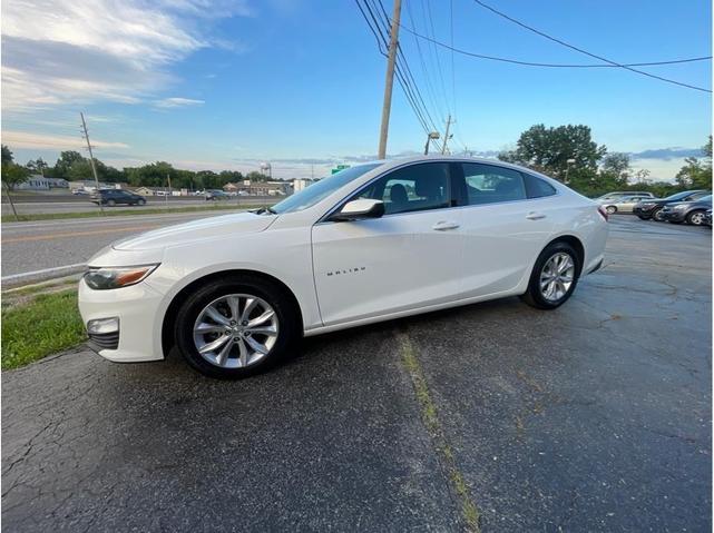 Photo of 2023 Summit White Chevrolet Malibu