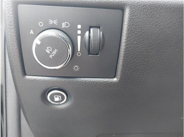 Photo of 2022 Diamond Black Crystal Pearlcoat Jeep Grand Cherokee