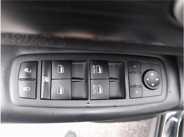 Photo of 2022 Diamond Black Crystal Pearlcoat Jeep Grand Cherokee