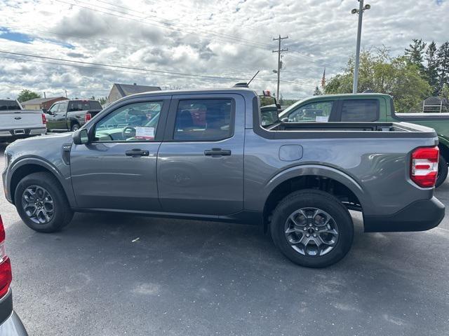 Photo of 2025 Gray Ford Maverick