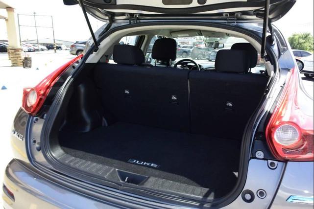 Photo of 2014 Gray Nissan Juke