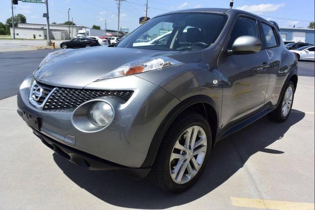 Photo of 2014 Gray Nissan Juke