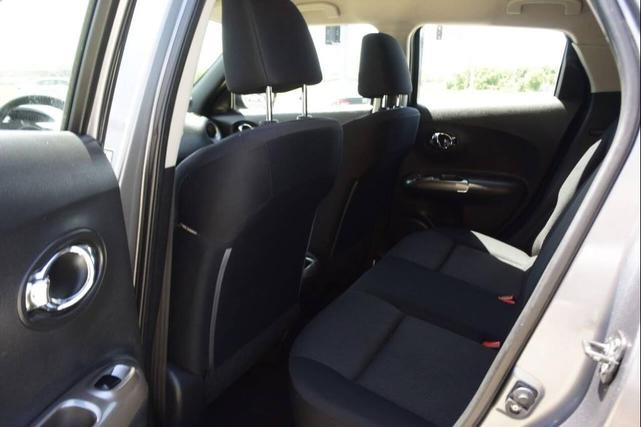 Photo of 2014 Gray Nissan Juke