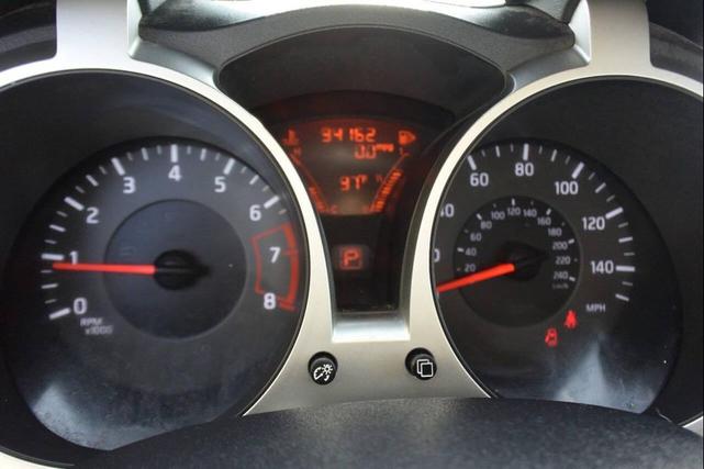 Photo of 2014 Gray Nissan Juke