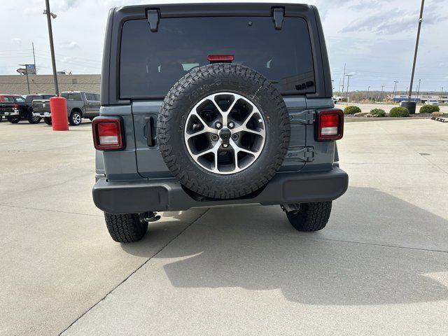 Photo of 2025 Anvil Clearcoat Jeep Wrangler