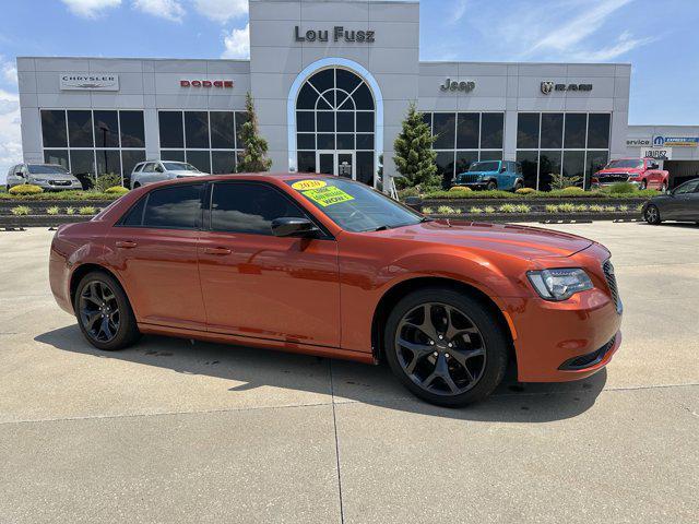 2020 Chrysler 300