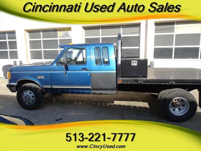 Photo of 1990 Black Ford F-250