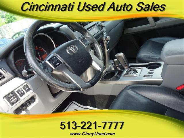Photo of 2011 Classic Silver Metallic Toyota 4Runner