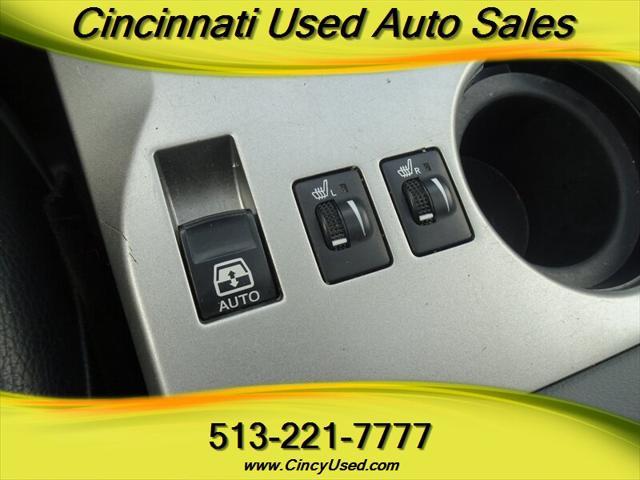 Photo of 2011 Classic Silver Metallic Toyota 4Runner