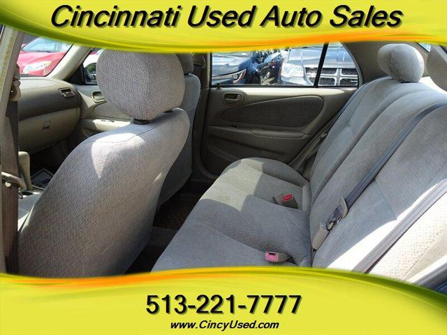 Photo of 2001 Woodland Pearl Toyota Corolla