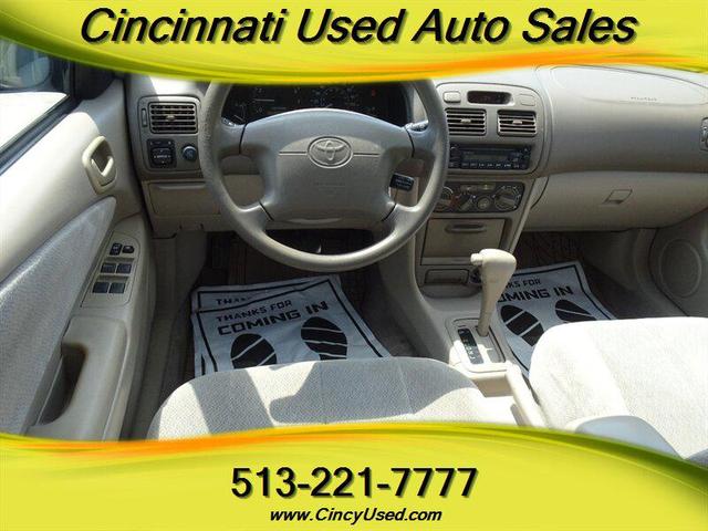 Photo of 2001 Woodland Pearl Toyota Corolla