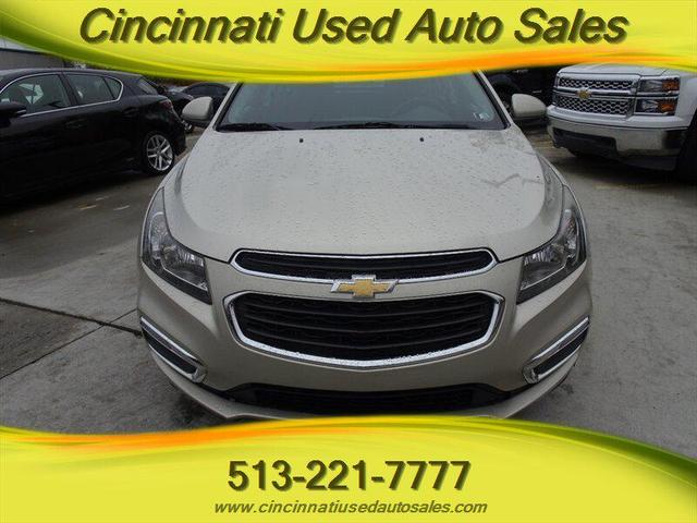 Photo of 2016 Silver Ice Metallic Chevrolet Cruze Limited