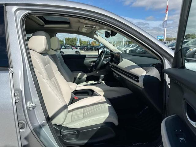 Photo of 2024 Lunar Silver Metallic Honda HR-V