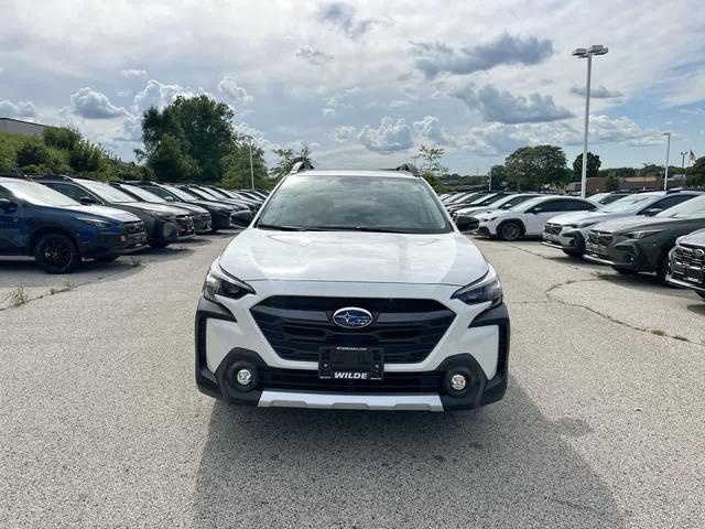 Photo of 2025 Crystal White Pearl Subaru Outback