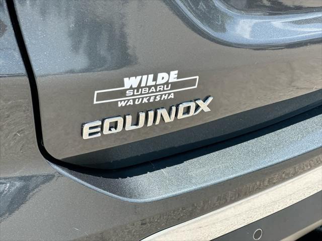 Photo of 2020 Nightfall Gray Metallic Chevrolet Equinox