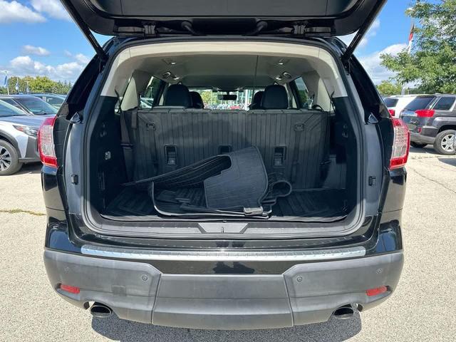 Photo of 2019 Crystal Black Silica Subaru Ascent