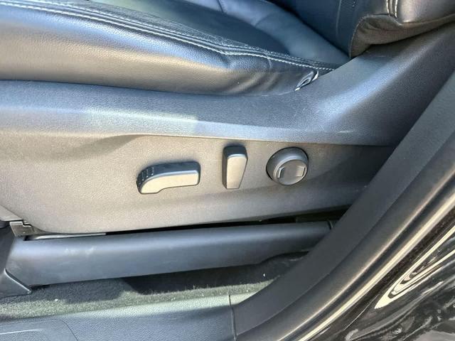 Photo of 2019 Crystal Black Silica Subaru Ascent