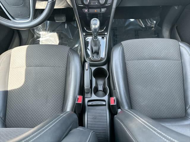 Photo of 2019 Summit White Buick Encore