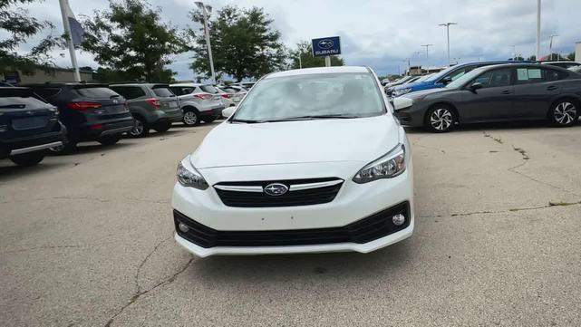 Photo of 2023 Crystal White Pearl Subaru Impreza