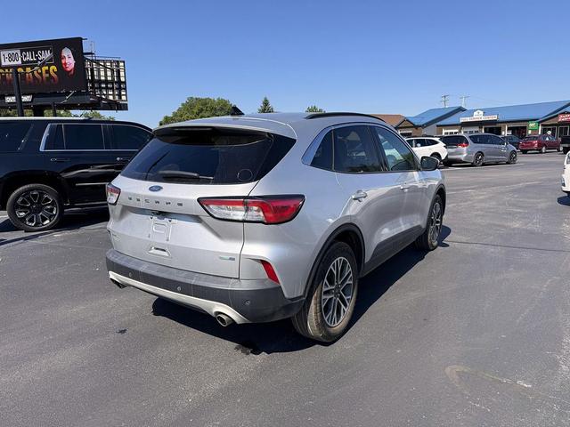 Photo of 2020 Ingot Silver Ford Escape