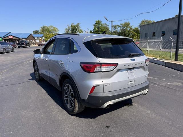 Photo of 2020 Ingot Silver Ford Escape