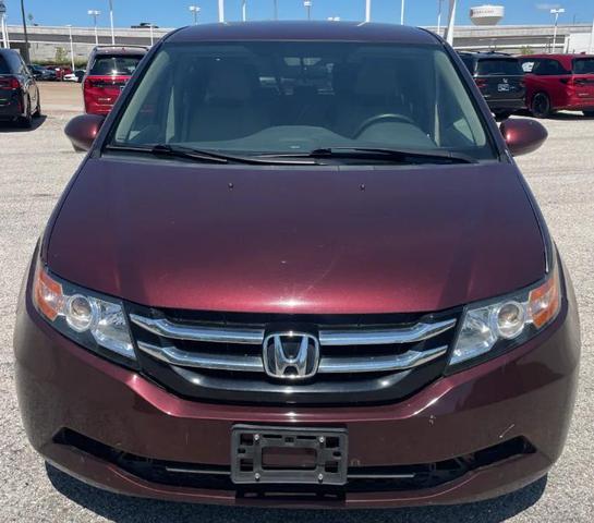 Photo of 2017 Deep Scarlet Pearl Honda Odyssey