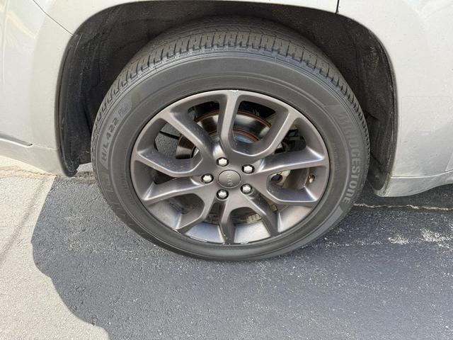 Photo of 2020 Billet Silver Metallic Clearcoat Jeep Grand Cherokee