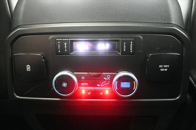 Photo of 2019 Agate Black Ford Expedition