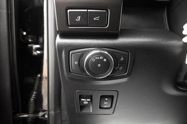 Photo of 2019 Agate Black Ford Expedition