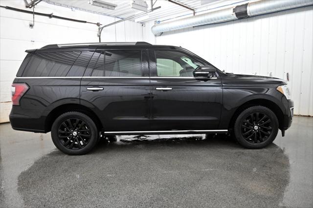 Photo of 2019 Agate Black Ford Expedition