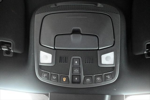 Photo of 2019 Agate Black Ford Expedition