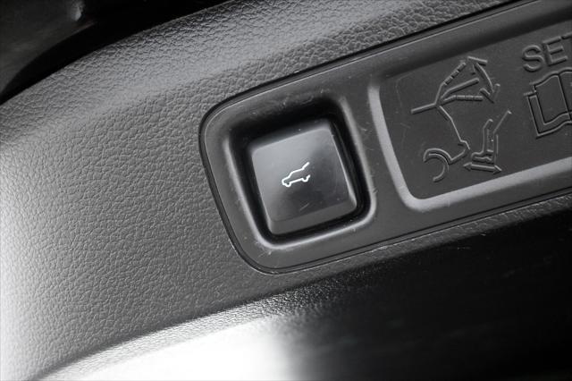 Photo of 2019 Agate Black Ford Expedition