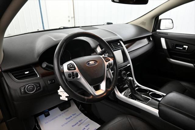 Photo of 2013 Ginger Ale Ford Edge