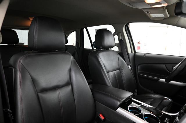 Photo of 2013 Ginger Ale Ford Edge
