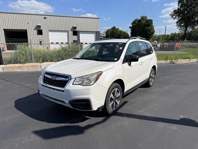 Photo of 2017 Crystal White Pearl Subaru Forester
