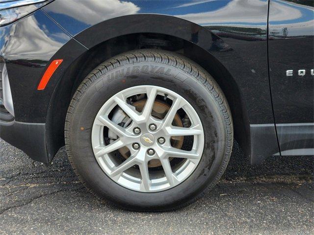 Photo of 2022 Mosaic Black Metallic Chevrolet Equinox