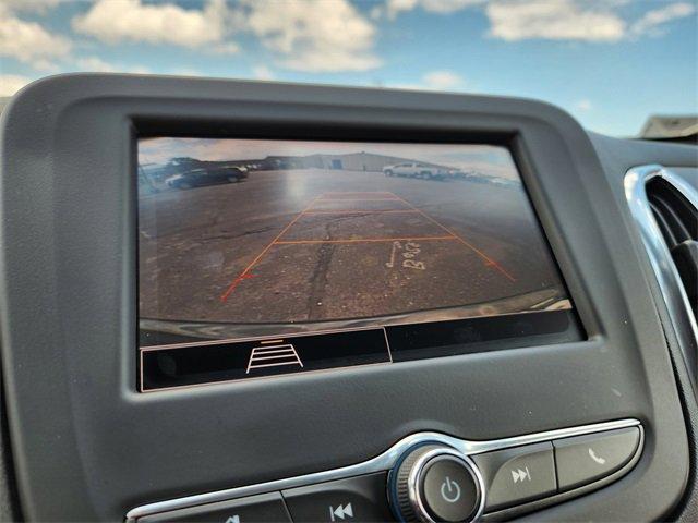 Photo of 2022 Mosaic Black Metallic Chevrolet Equinox