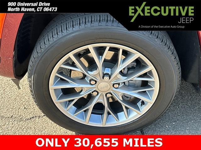 Photo of 2022 Velvet Red Pearlcoat Jeep Grand Cherokee 4xe