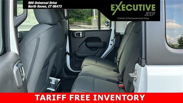 Photo of 2025 Bright White Clearcoat Jeep Wrangler
