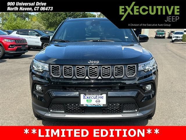 Photo of 2025 Diamond Black Jeep Compass