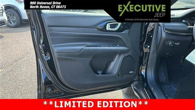 Photo of 2025 Diamond Black Jeep Compass