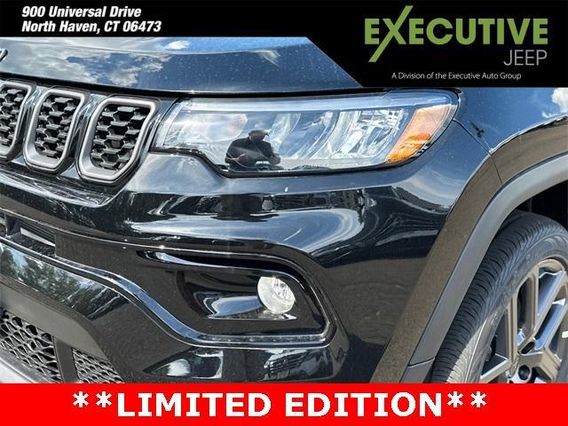 Photo of 2025 Diamond Black Jeep Compass