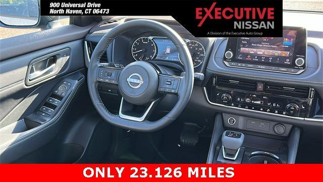 Photo of 2022 Gun Metallic Nissan Rogue