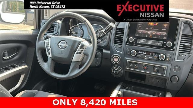 Photo of 2024 Glacier White Nissan Titan