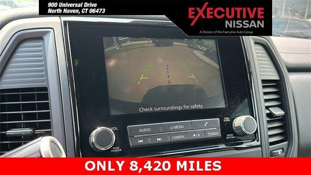 Photo of 2024 Glacier White Nissan Titan
