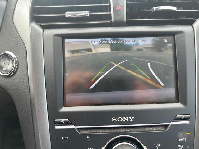 Photo of 2013 WHITE Ford Fusion