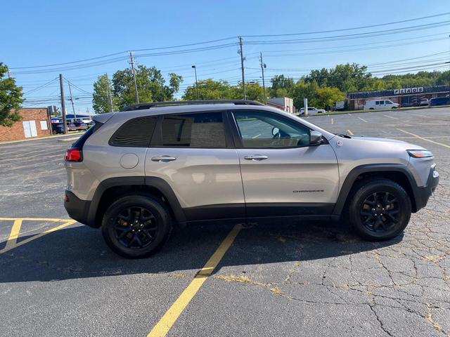 Photo of 2018 Billet Silver Metallic Clearcoat Jeep Cherokee